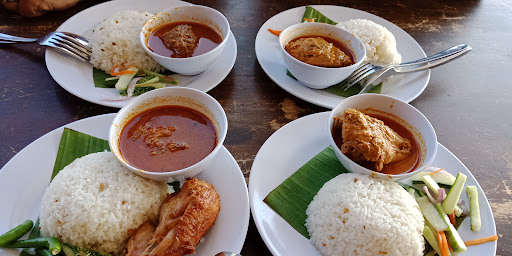 Nasi Dagang Pak Malau Nasi Dagang Pak Malau