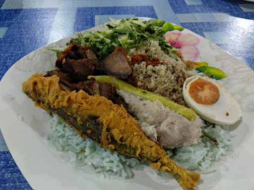 Nasi Kerabu Azma