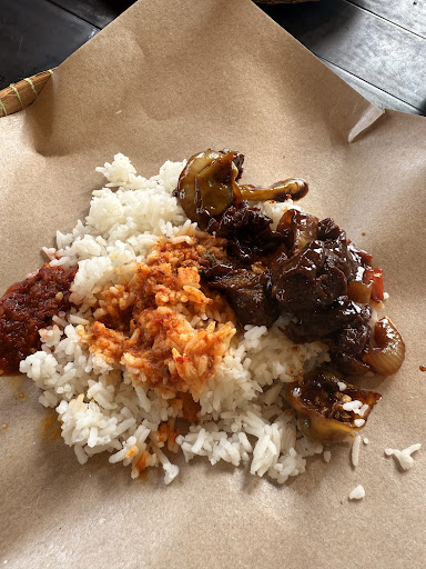 CIK MAH NASI BERLAUK CIK MAH NASI BERLAUK