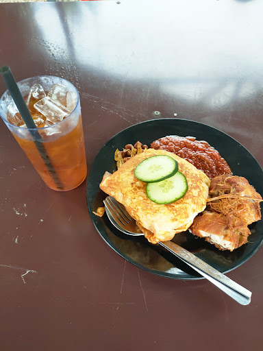 Nasi Lemak Selimut Belakang Kilang Merlimau
