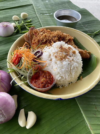 Kuwaah - Masak Lemak Cili Api, Daging Salai, Siput Sedut, Patin Tempoyak & Ayam Kampung @ Tampin Kuwaah - Masak Lemak Cili Api, Daging Salai, Siput Sedut, Patin Tempoyak & Ayam Kampung @ Tampin