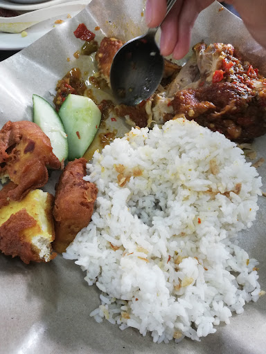 LAMAN HIJAU CAFE LAMAN HIJAU CAFE
