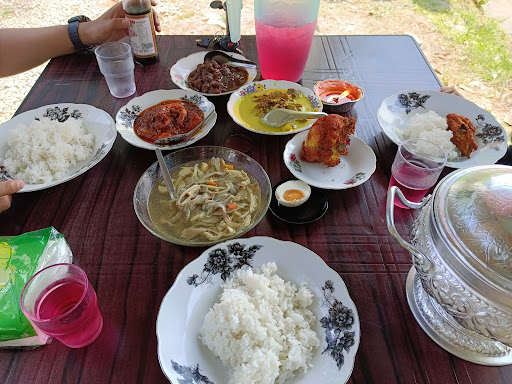 Zamira Dapur Kayu Zamira Dapur Kayu