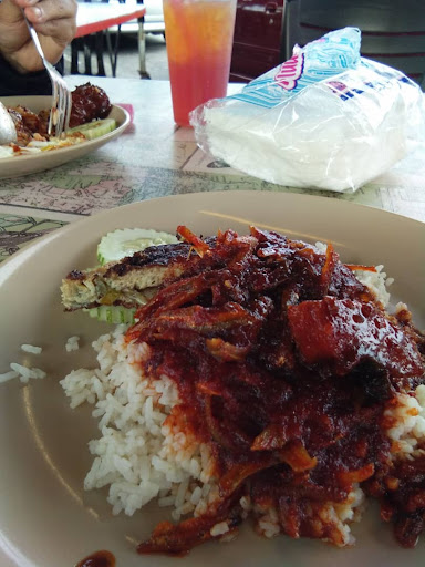 Nasi Lemak L. Ramlee Dara Pujaan