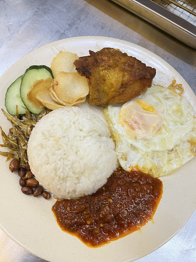 Warong Lumut ( Pekan lumut, Perak ) Warong Lumut ( Pekan lumut, Perak )