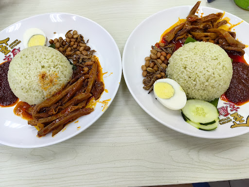 Jayne Kitchen Golden Fried Chicken Nasi Lemak (Kampar) Jayne Kitchen Golden Fried Chicken Nasi Lemak (Kampar)