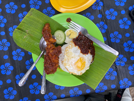 Nasi Lemak Waghih Den