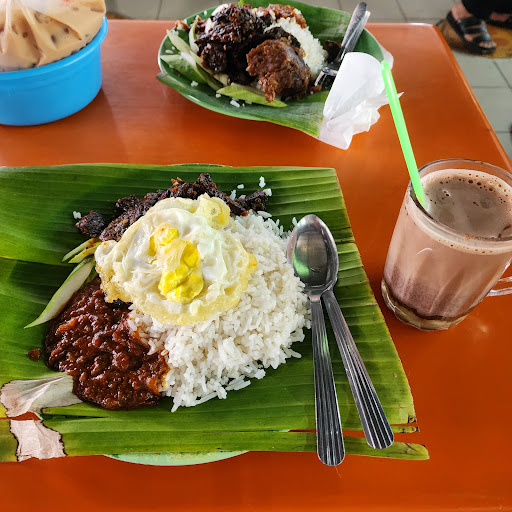 Nasi Lemak Ujang Corner