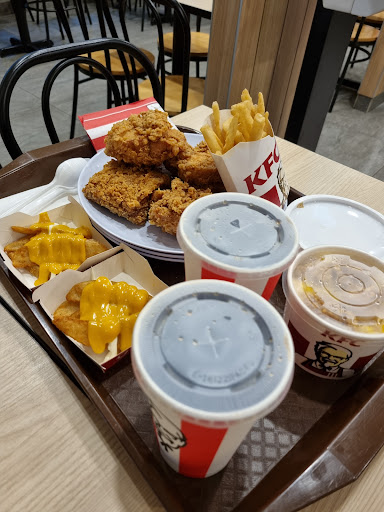 KFC Plaza CKS Tuaran branch, Sabah. KFC Plaza CKS Tuaran branch, Sabah.