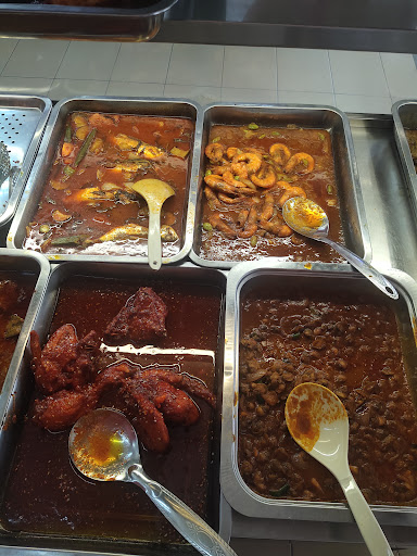 Nasi Kandar Anwar N Liza • The Best Roti Canai in Town