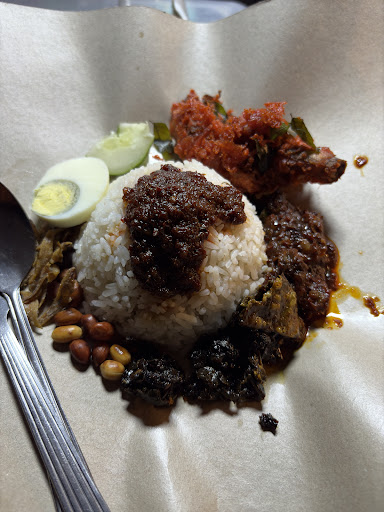 Uya's Nasi Lemak Malam