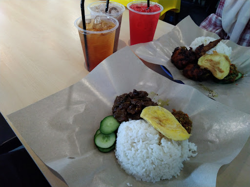 Tiga Budak Gemok (Cheras) Tiga Budak Gemok (Cheras)