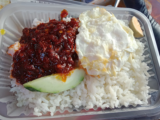 Nasi Lemak Myvi Merah