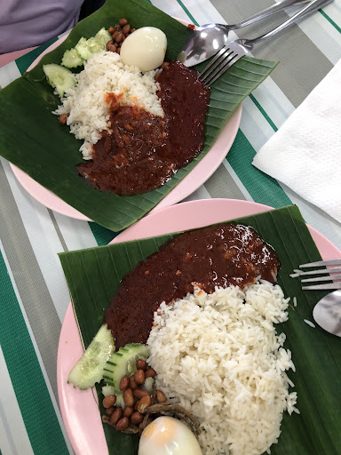 Warung Tepi Tangga (Nasi Lemak Tangga Sejak 1993)