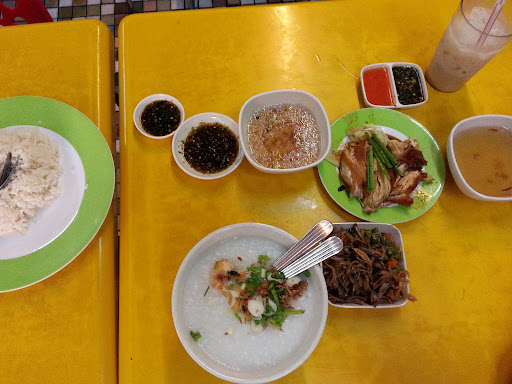 Restoran Fuziah Nasi Ayam Pasar Bulat Restoran Fuziah Nasi Ayam Pasar Bulat