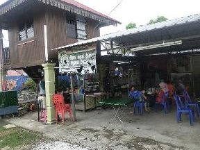 Han's Nasi Lemak Ayam Kampung Benteng BP 1 hans nasi lemak ayam kampung benteng bp