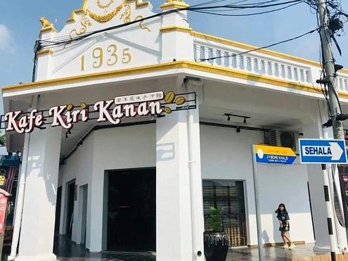 Kafe Kiri Kanan 1 kafe kiri kanan