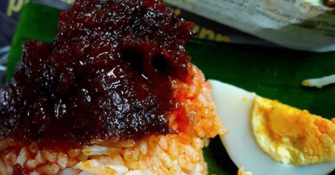 Kedai Makan Pagi (Nasi Lemak Sambal Hitam) 1 kedai makan pagi nasi lemak sambal hitam