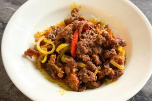 Mok Yoh Pok Kob Gulai Serati & Ayam Kampung