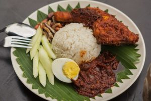 Nasi Lemak di Johor, Malaysia: 10 Kedai Terbaik Wajib Cuba 7 Nasi Lemak di Johor, Malaysia: 10 Kedai Terbaik Wajib Cuba