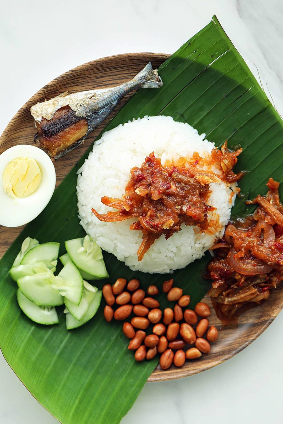 Nasi Lemak di Nasi Lemak Tanah, Malaysia: Warisan Rasa Otentik yang Wajib Dicuba 1 nasi lemak di nasi lemak tanah malaysia warisan rasa otentik yang wajib dicuba