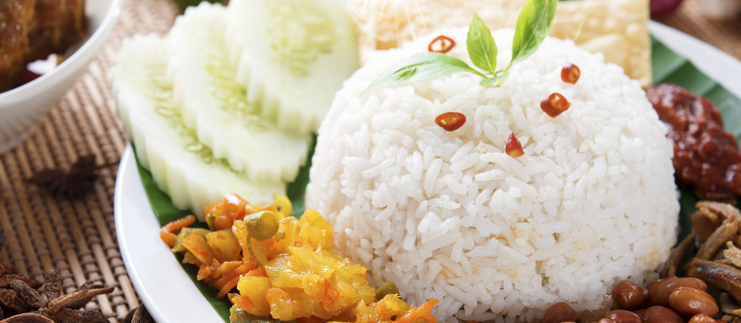 Nasi Lemak di Song, Malaysia: Destinasi Wajib Pecinta Makanan Tradisi 1 nasi lemak di song malaysia destinasi wajib pecinta makanan tradisi