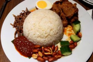 Nasi Lemak MakNdak Shimah
