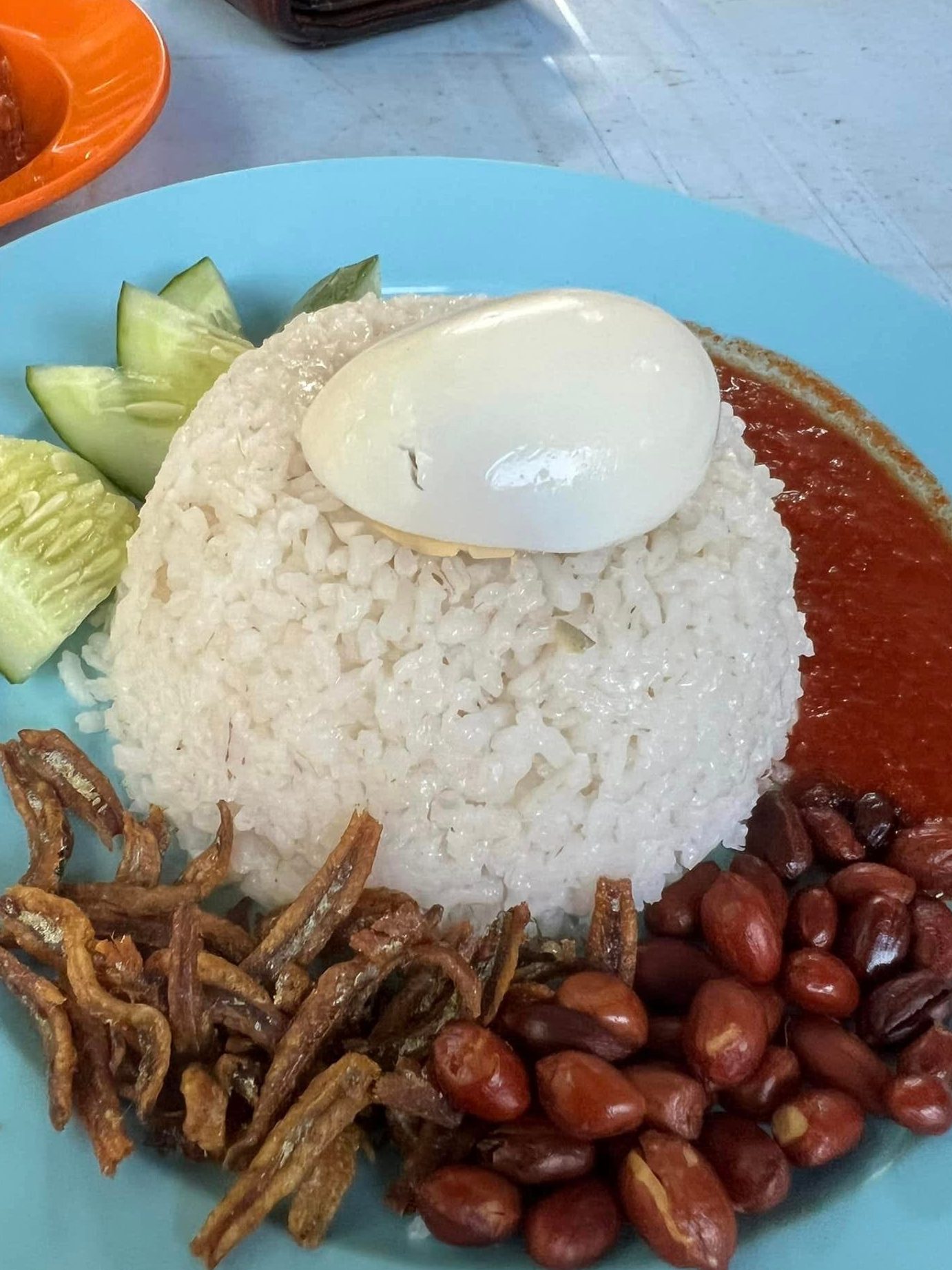 Nasi Lemak Pak Bahari 1 nasi lemak pak bahari