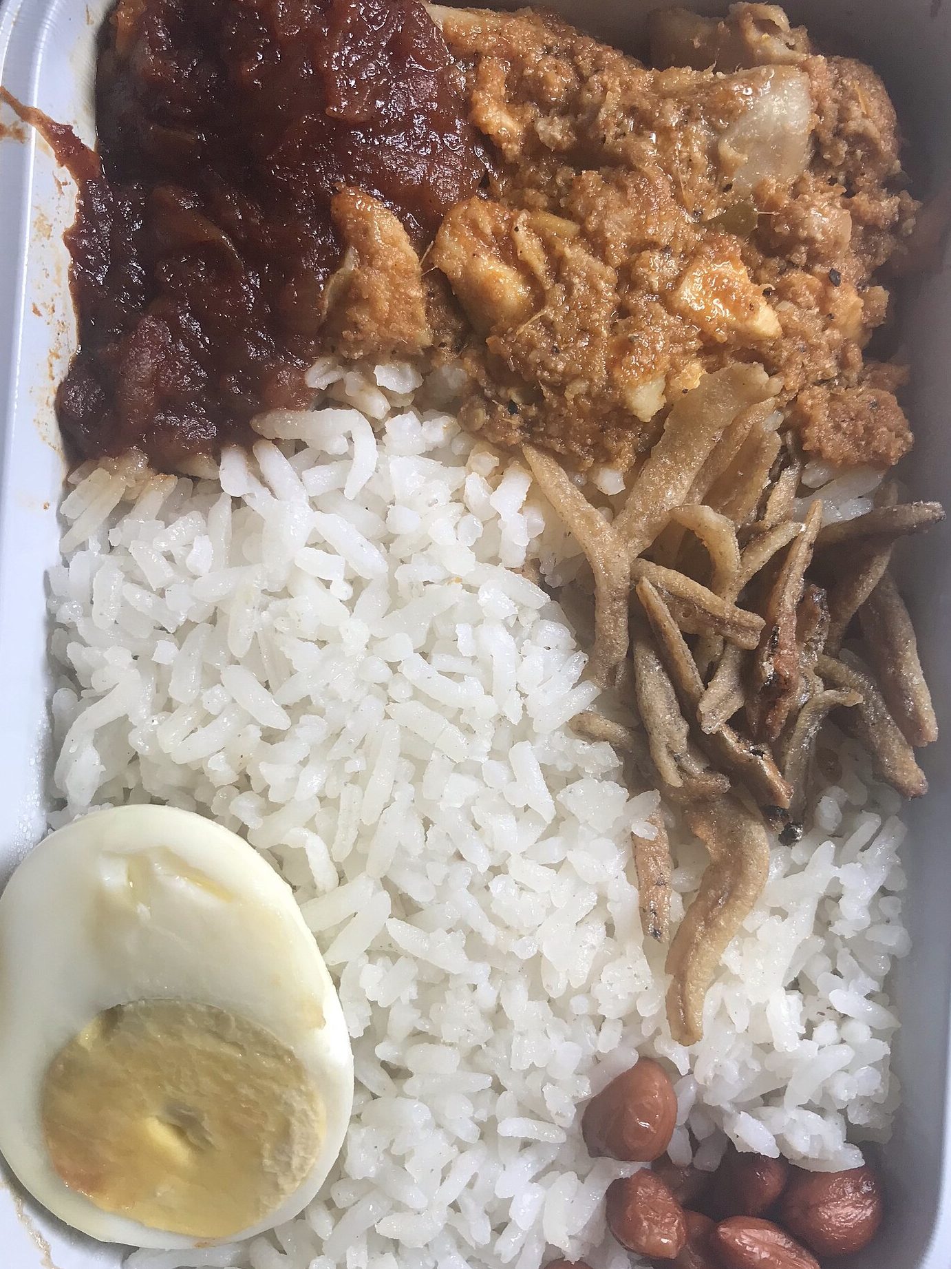 Nasi Lemak Pak Misai 1 nasi lemak pak misai