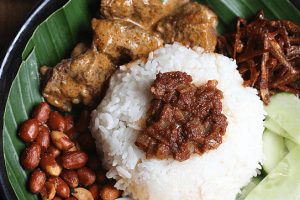 Nasi Lemak Rendang – MirBaizu