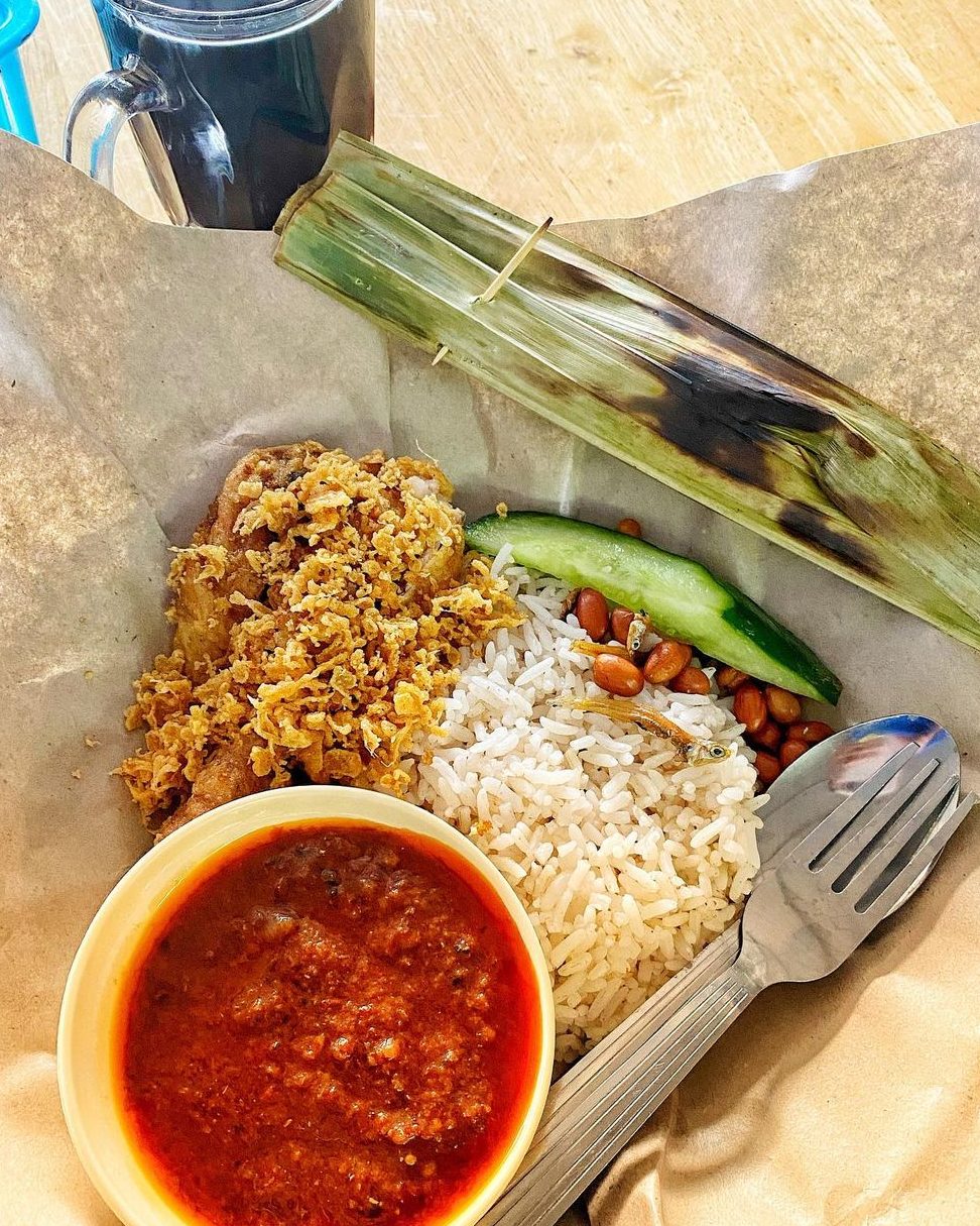 Nasi Lemak Wak Kentut Bangi 1 nasi lemak wak kentut bangi