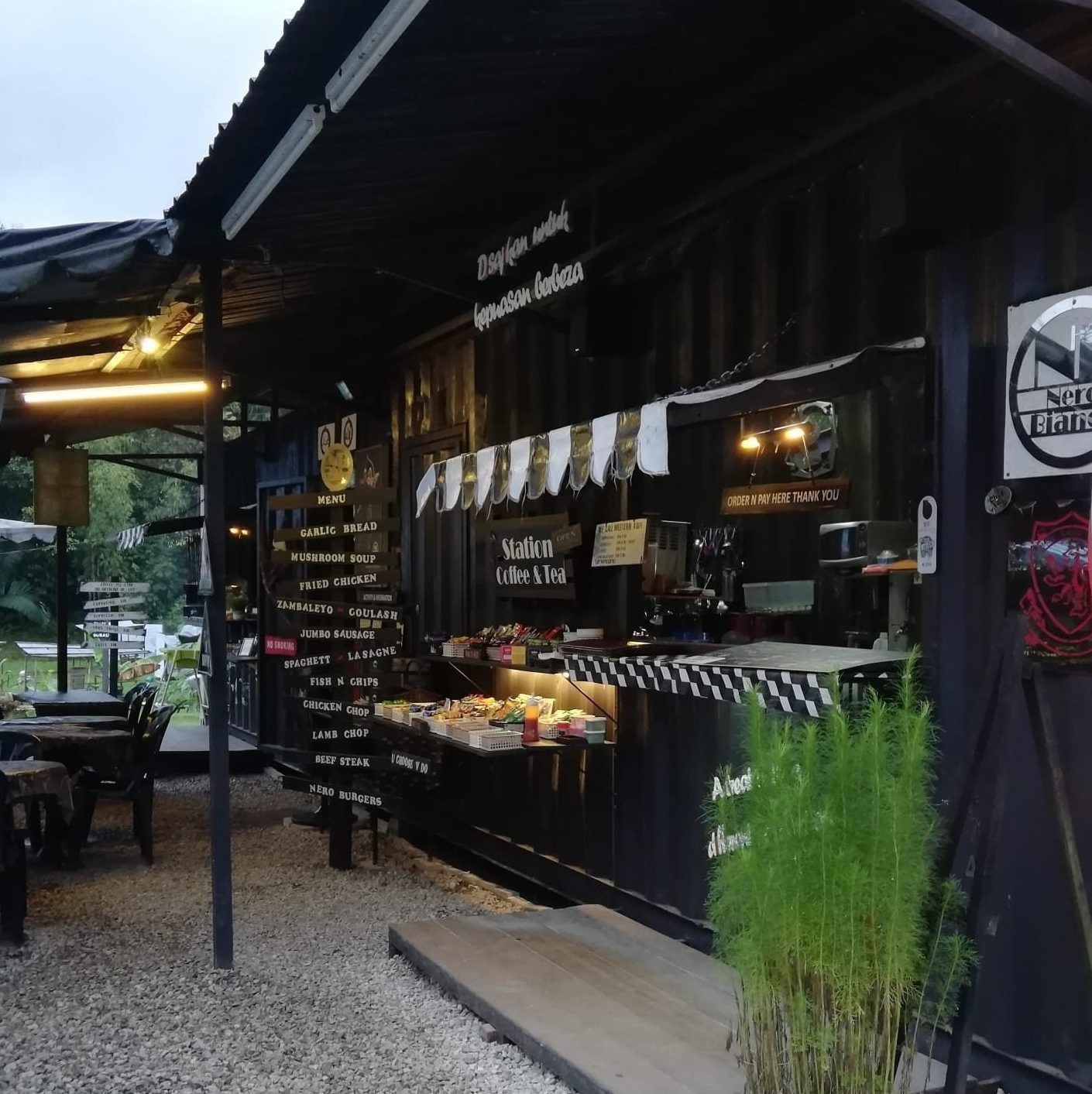 Nero Bianco Deli 1 nero bianco deli