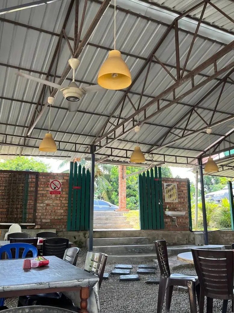 Omak Den Cafe 1 omak den cafe