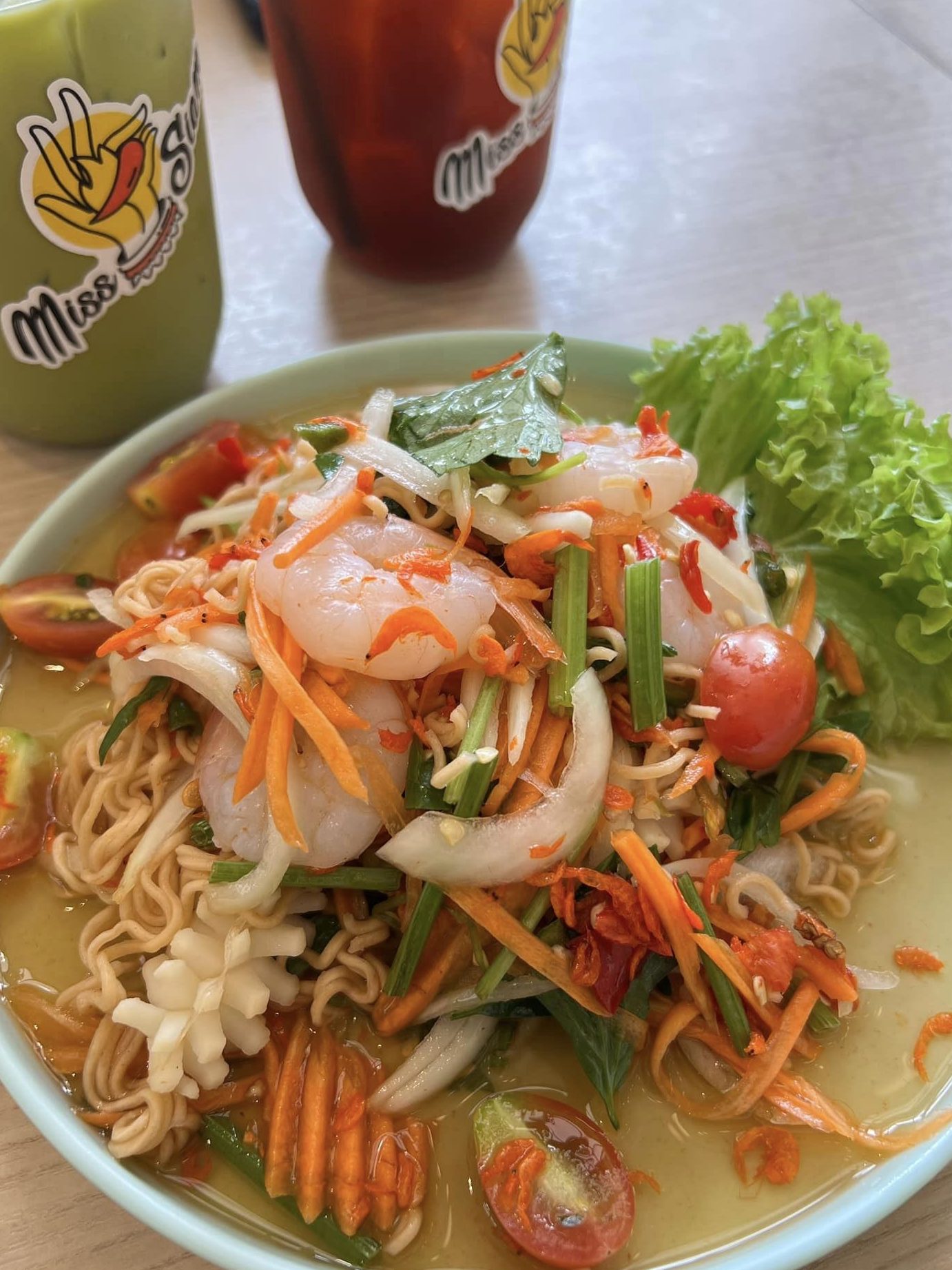 pedas meraung cafe